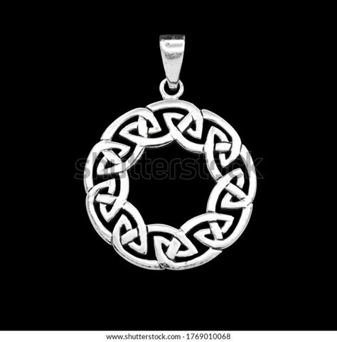 100 Celtic Symbol Jewellery Stock Photos, Images & Photography | Shutterstock