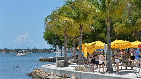 10 best waterfront restaurants and tiki bars for outdoor dining in Sarasota