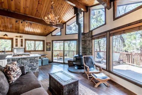 9 Epic Cabin Rentals in Big Bear for Snow or Sunshine