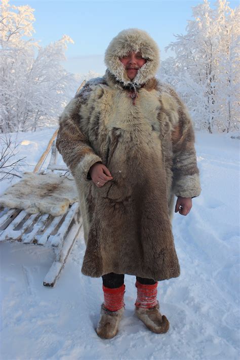 How to dress for a Sami & Reindeer experience in winter?