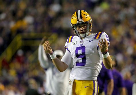 Joe Burrow Breaks LSU Single-Season Touchdown Record - Sports Illustrated LSU Tigers News ...