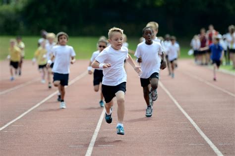 Gambar Petunjuk Perlombaan Kids Athletics O2sn 2017 Lari Sprint Gambar ...