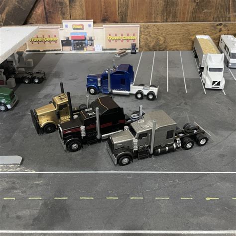 Download 1/64 Scale RC Semi Trucks | Keny von Build It Better