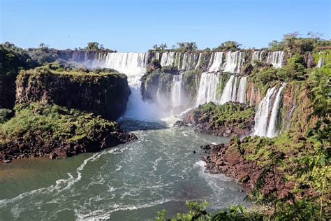 Argentinian Side of Iguazu Falls: Full Day Guide With Boat Tour