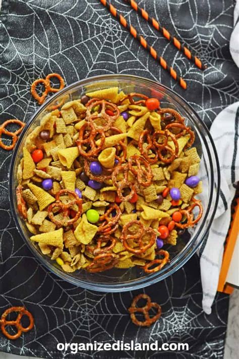 Halloween Chex Mix - Organized Island