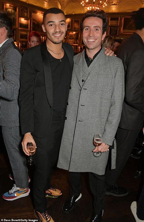 Nick Grimshaw attends LFWM event with boyfriend Meshach Henry | Nick grimshaw, Boyfriend, London ...