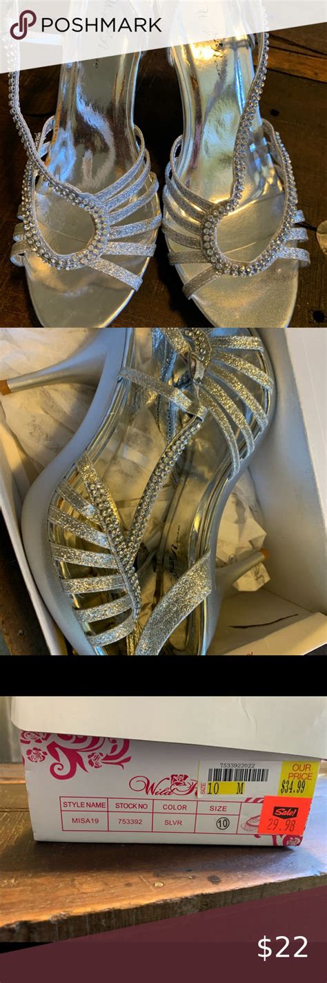 Silver strappy gemstones sandals in 2020 | Strappy, Gemstones, Women's ...