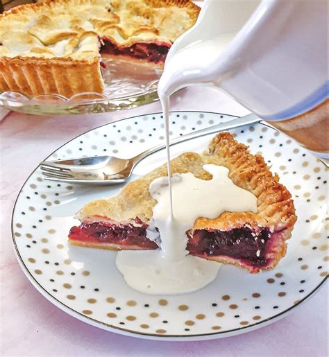 Blackberry and apple pie - Foodle Club