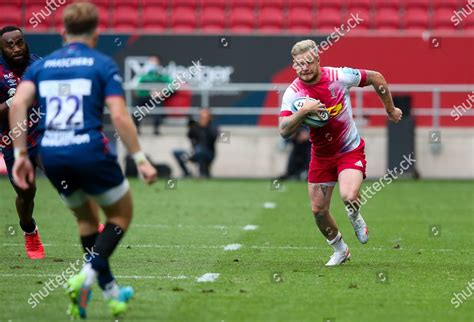 Tyrone Green Harlequins Breaks Towards Ioan Editorial Stock Photo - Stock Image | Shutterstock