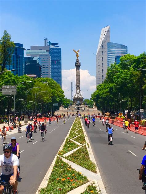 Paseo de la Reforma, Ciudad de México | Ciudad de mexico noche, Fotos de mexico, Paisaje mexico