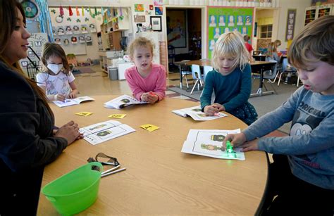 As COVID Outbreaks Hit California Schools, Most Aren’t Reinstating Mask ...