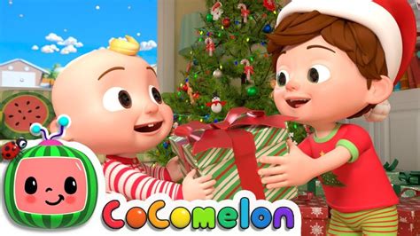 TomTom's Holiday Giving Story Lyrics - CoComelon - Kids Songs