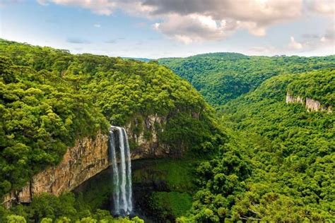 Conheça as mais belas paisagens naturais do Brasil | Waterfall, Tourist ...