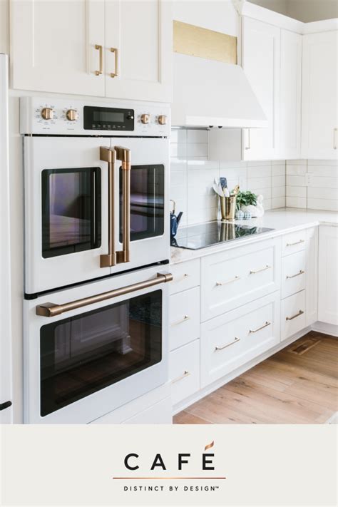 Café wall ovens look as good as they bake. 📷: Carley Page Photography ...