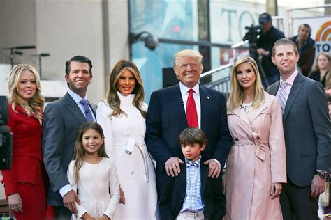 HD Wallpaper of the Trump Family: Melania, Ivanka, and Donald Trump