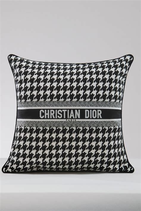 Dior Maison Cushions | Uncinetto