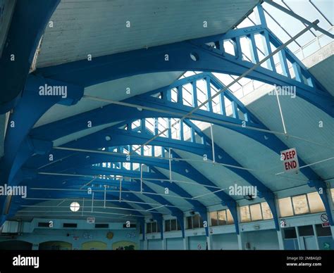 Dulwich leisure centre hi-res stock photography and images - Alamy