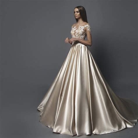 Gold Wedding Dresses With Sleeves : Red And Gold Wedding Dress Long ...