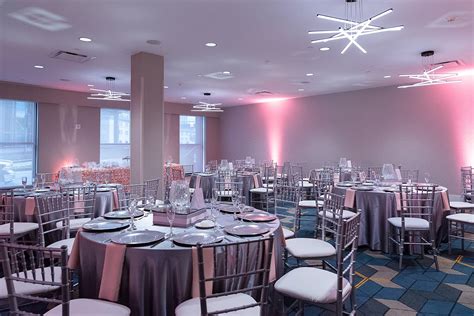 DoubleTree Pittsburgh Downtown | Pittsburgh Wedding Venue