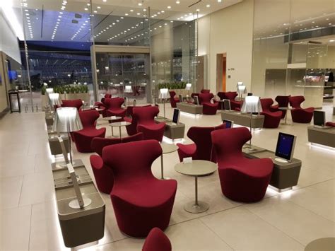 QATAR AIRWAYS AL MOURJAN BUSINESS LOUNGE, Doha - Restaurant Reviews ...