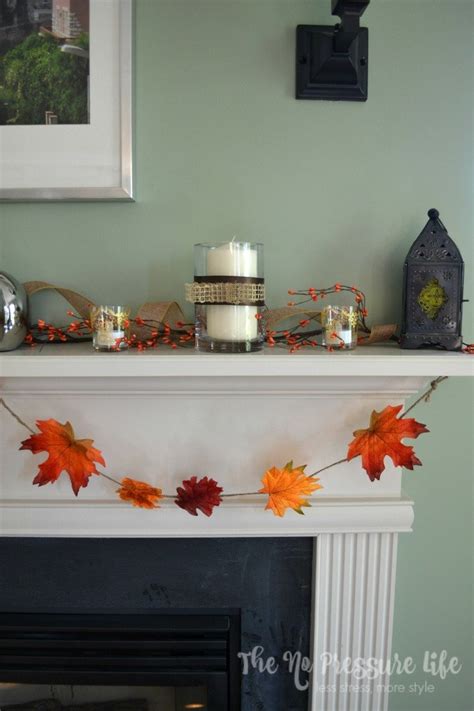 DIY Fall Leaf Garland That's Easy to Make in 20 Minutes