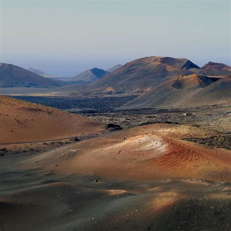 Lanzarote Tourist Attractions - LanzaroteGuide.com