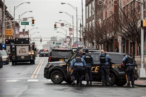 Jersey City Shooting Updates: 6 Killed, Including an Officer - The New York Times