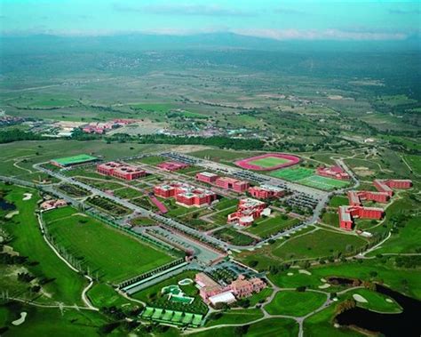 Vista aérea del Campus de la Universidad Alfonso X el Sabi… | Flickr