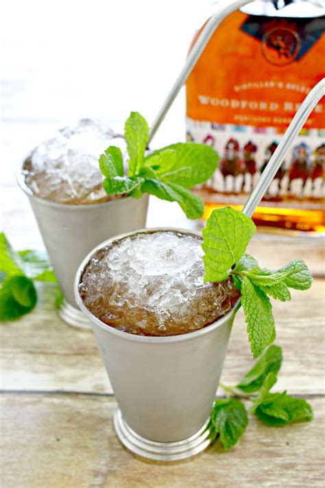 How to Make Simple Syrup for cocktails and a Mint Julep Recipe