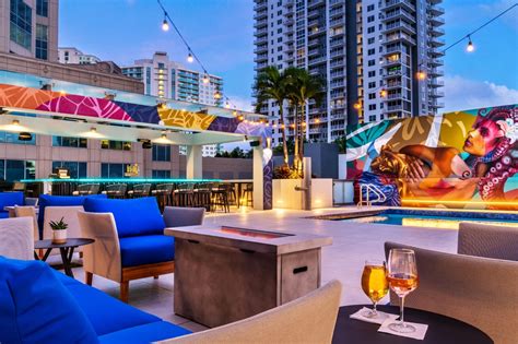 6 Rooftop Bars in Fort Lauderdale You Should Visit