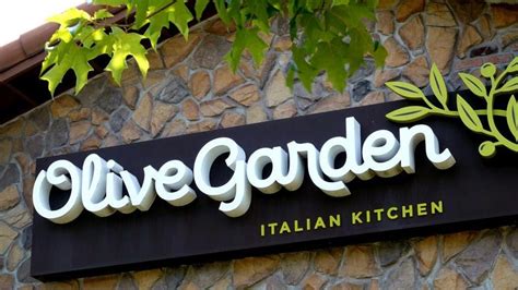 Olive Garden Is Nailing Both Delivery and Dine-In Service