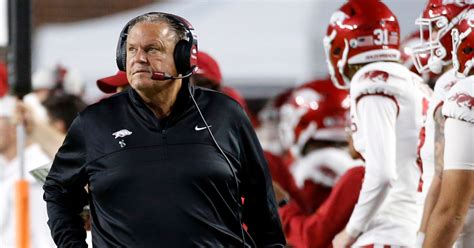 Sam Pittman explains why Arkansas could use 'tush-push' more - On3