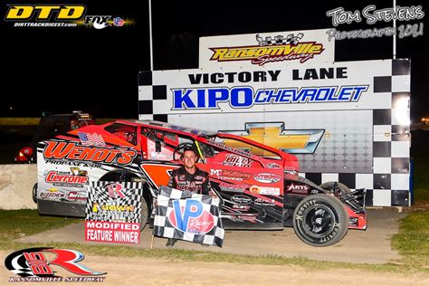 Mat Williamson Wins 5th Modified Feature at Ransomville