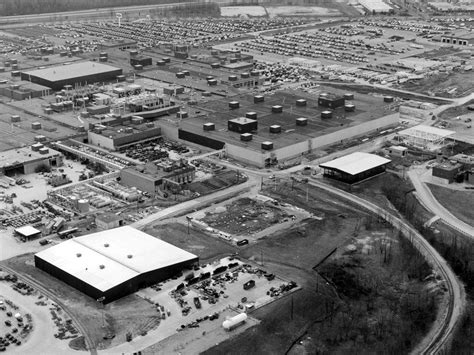 Ford Motor Co. - Historic Photos Of Louisville Kentucky And Environs