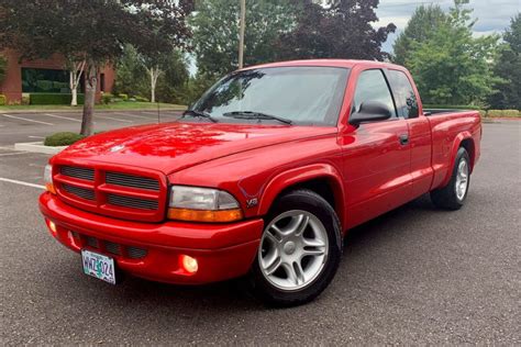 No Reserve: One-Owner 1999 Dodge Dakota R/T Club Cab for sale on BaT Auctions - sold for $7,700 ...