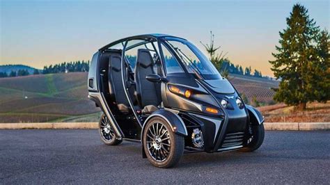 Arcimoto Fun Utility Vehicle (FUV) Enters Retail Market