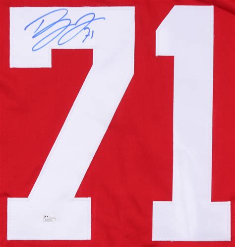 Dylan Larkin Signed Red Wings Jersey (JSA Hologram) | Pristine Auction