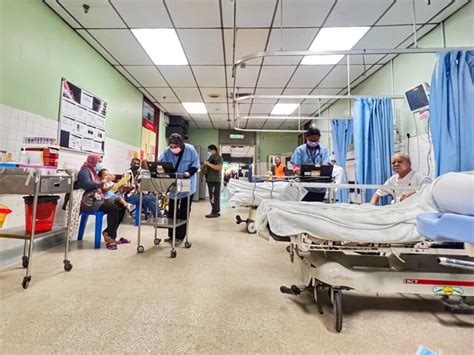 How Overcrowding Forced The Harmful Evolution Of Malaysia’s Emergency Rooms - CodeBlue