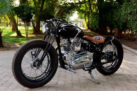 This Customised Royal Enfield Features A Retro Bobber Look