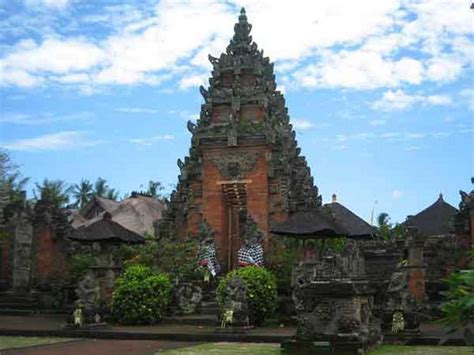 Bali Tours : Denpasar - Bali Tours and Travels