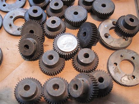 10 Pieces Gears and Sprockets Sprockets and Gears by bradandres