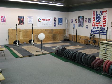 CMG Olympic Weightlifting: Training Facilities and Equipment