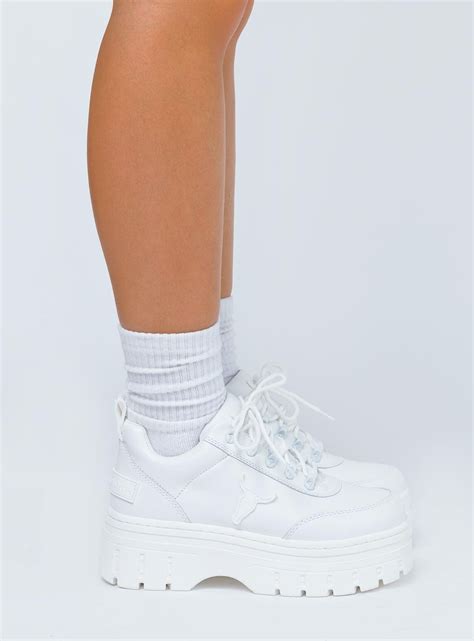 Windsor Smith Lux Sneakers White in 2021 | Cute shoes heels, White ...