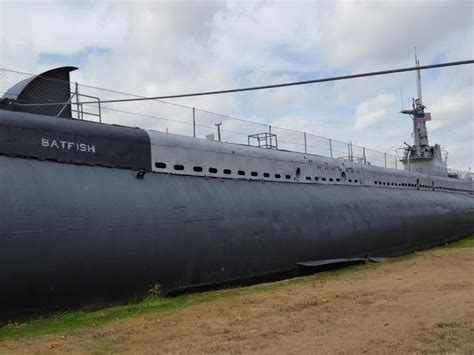 Veterans Saved the USS Batfish (SS-310) By Moving It to a Soybean Field | War History Online