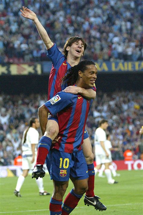 Ronaldinho Wallpapers Hd : Ronaldinho wallpaper hd apps has many ...