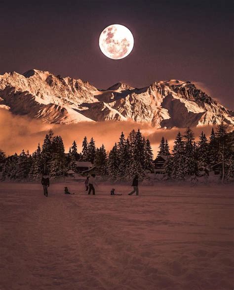 Full moon in Swiss Alps - Switzerland 😍😍😍 Picture by @SennaRelax ...