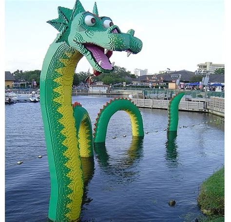 Giant Green Dragon 30 Awesome And Impressive LEGO Sculptures • Page 5 ...