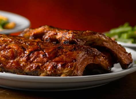 10 Restaurant Chains That Serve the Best Ribs