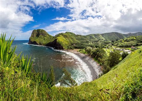 Visit Molokaʻi on a trip to Hawaii | Audley Travel UK