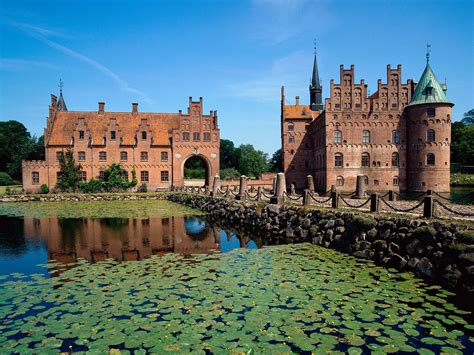 Hintergrundbilder : Egeskov, Schloss, fyn island, Dänemark 1600x1200 ...